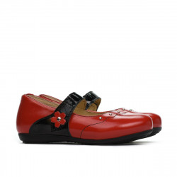 Small children shoes 68c patent red combined